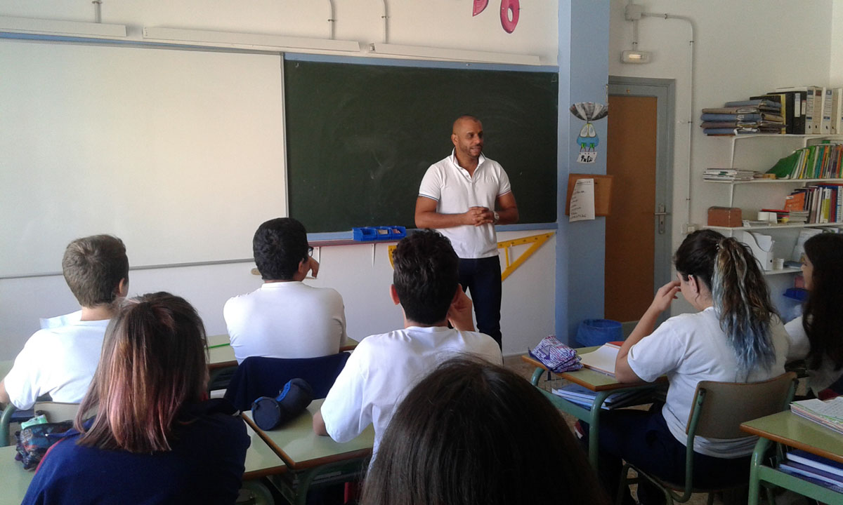 Free HTML5 Bootstrap